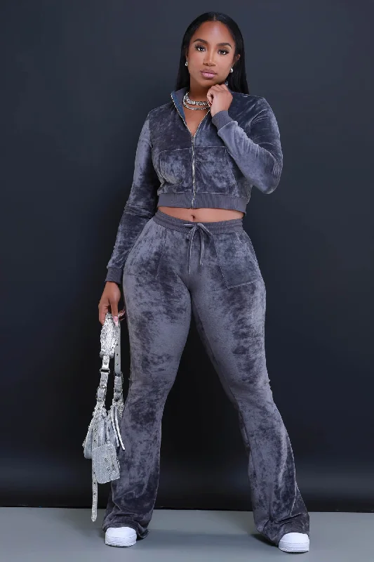 catch-an-opp-velvet-jogger-set-gray