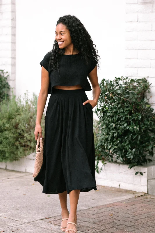 noemi-two-piece-skirt-set