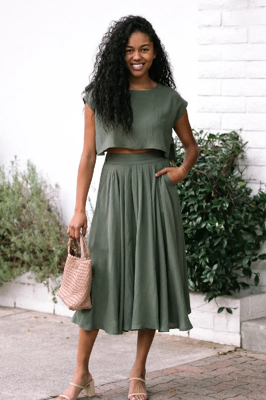 noemi-two-piece-skirt-set