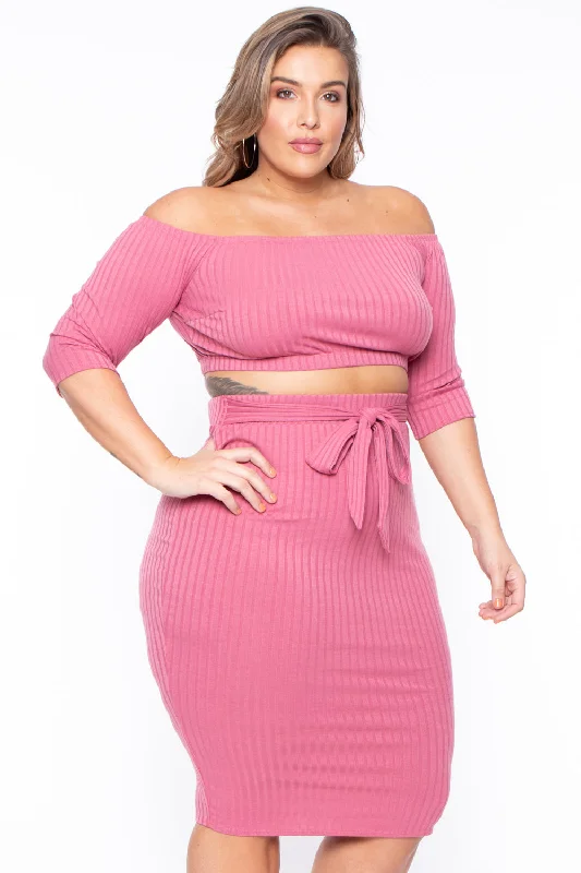 plus-size-off-the-shoulder-matching-set-mauve