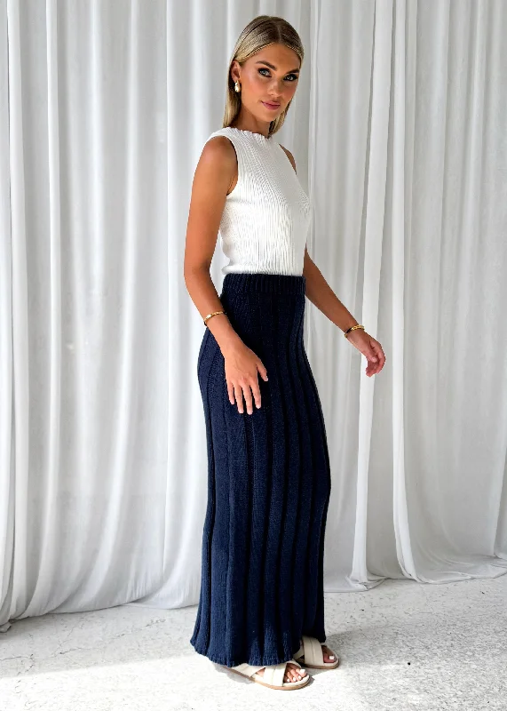 tilly-knit-maxi-skirt-navy