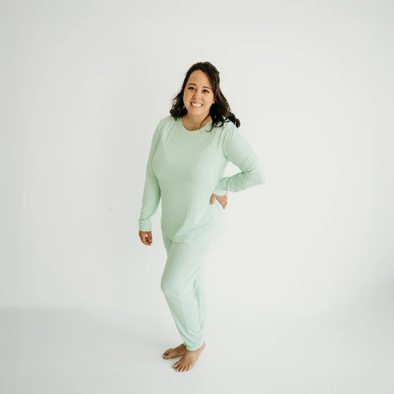 Women's Jogger Pajama Set in Mint