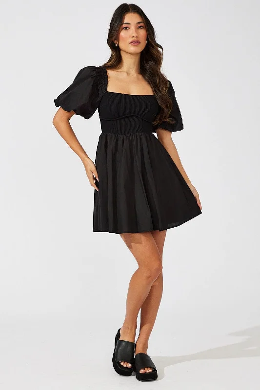 Black Fit and Flare Short Puff Sleeve