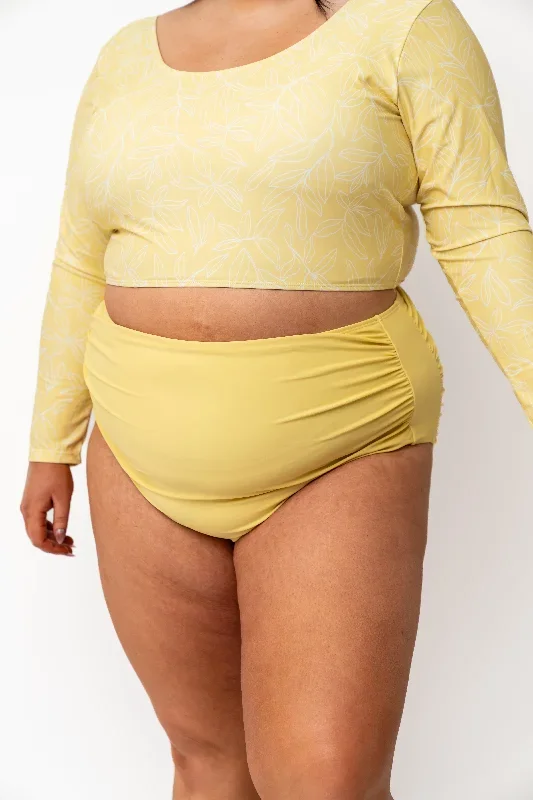 barefoot-bottom-pastel-yellow