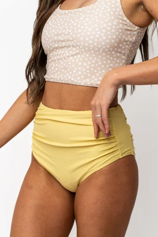 barefoot-bottom-pastel-yellow