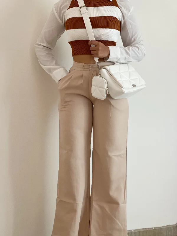 beige-korean-pleated-pants