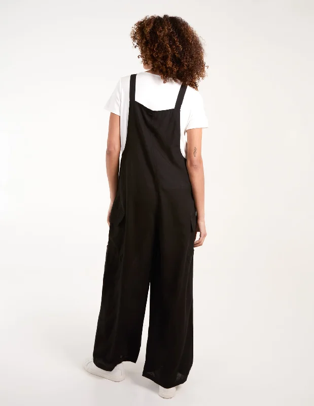 black-dungaree-with-buttons