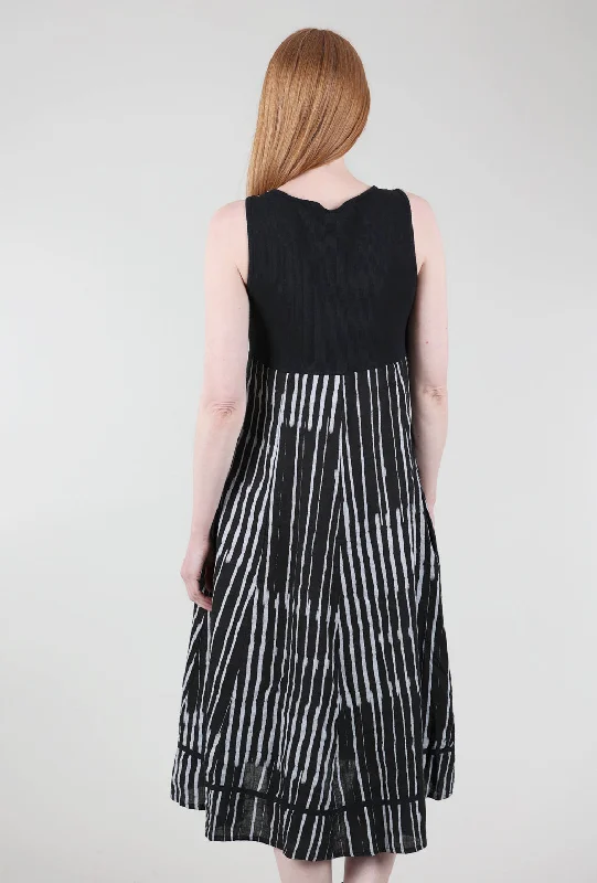 inizio-layla-linen-stripe-dress-13855-layla-linen-stripe-dress-black-white