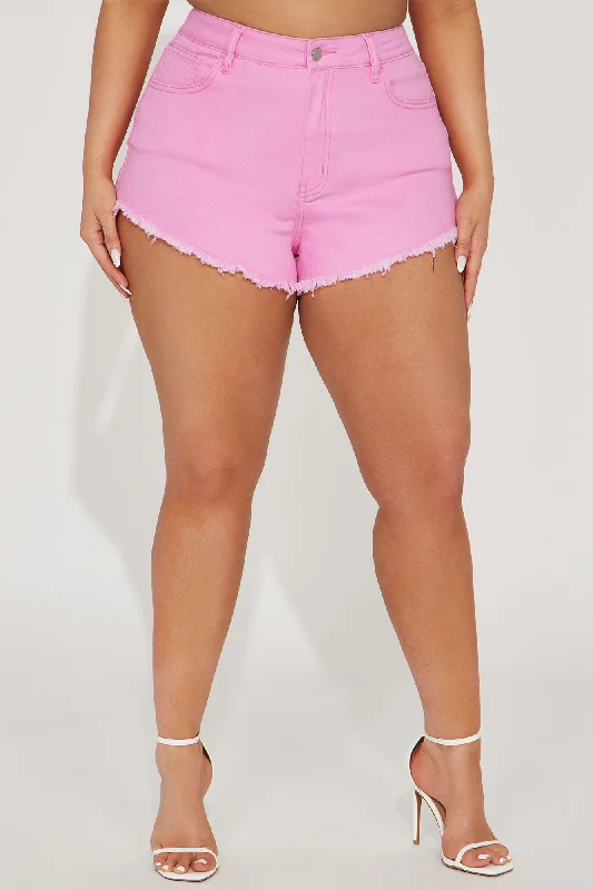 lookin-all-cute-frayed-short-pink