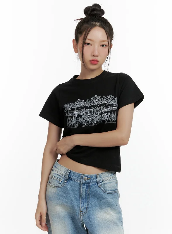 Merry-Go-Around Cotton Graphic Crop Tee CL410