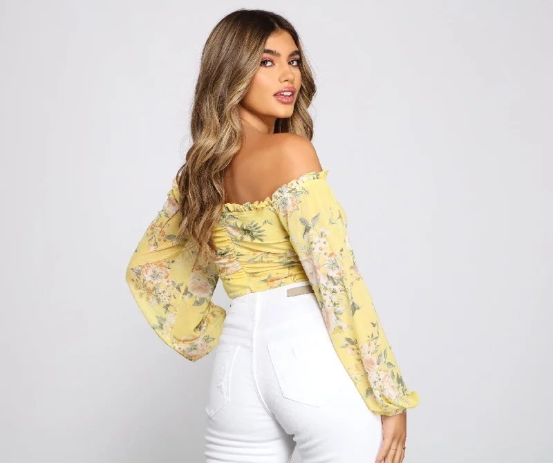 off-the-shoulder-floral-sensation-crop-top-060031428070