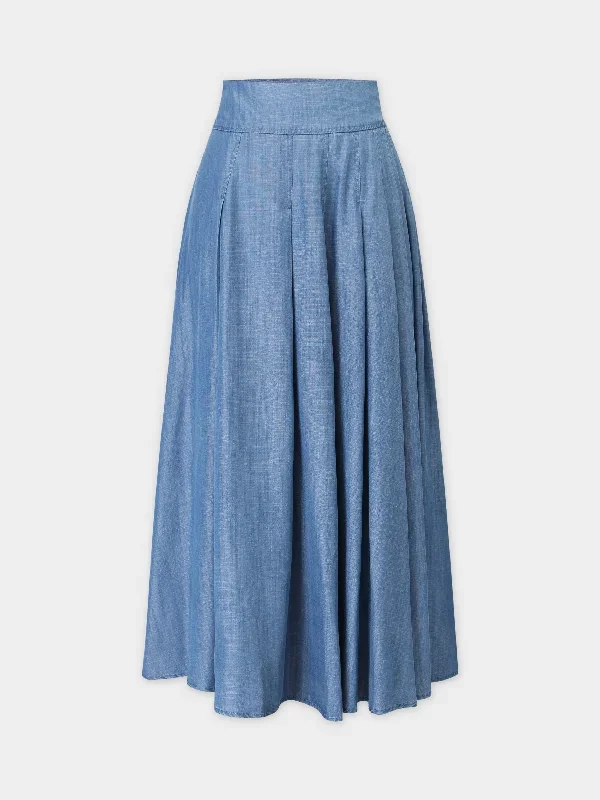 pleated-denim-maxi-skirt-blue-chambray-seamed-fame-24001254