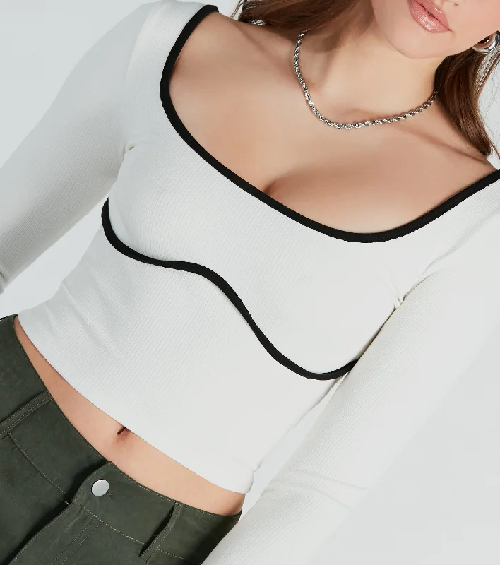 read-between-the-lines-contrast-crop-top-060021744001