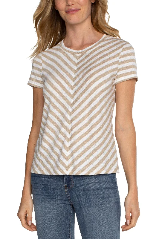 short-sleeve-knit-top-with-miter