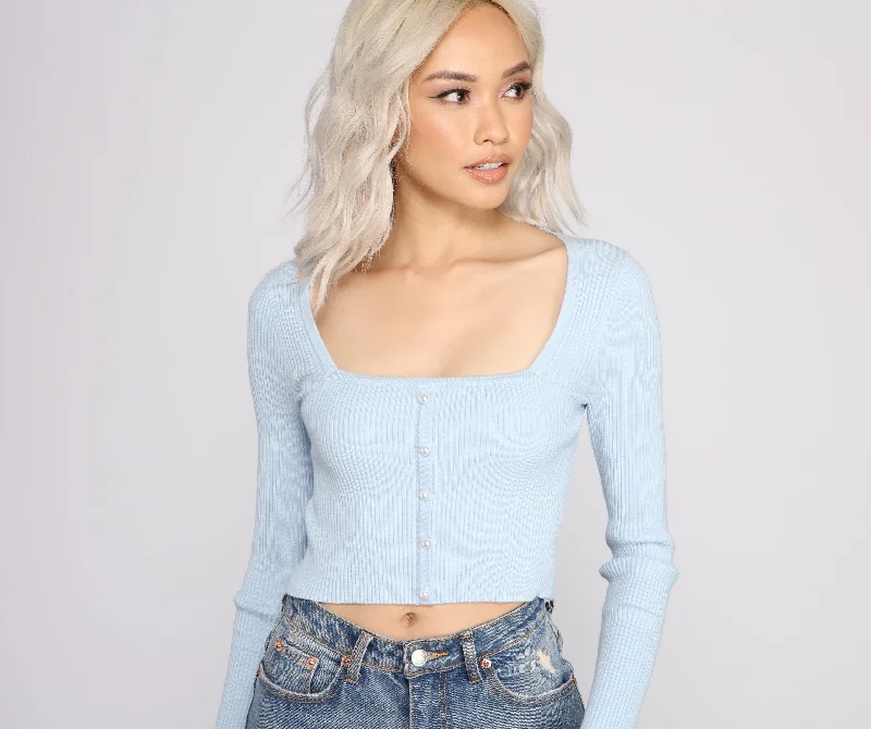 trendy-girl-ribbed-knit-crop-top-060050795400