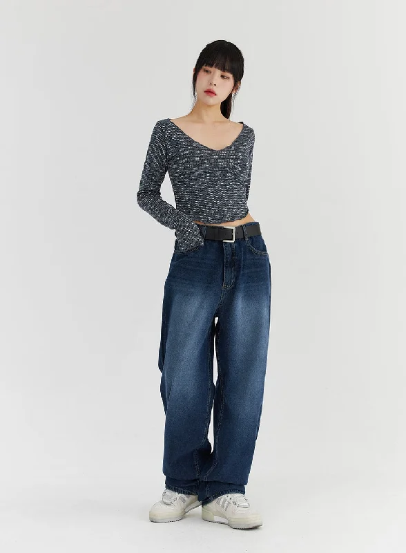 v-neck-long-sleeve-crop-top-co304