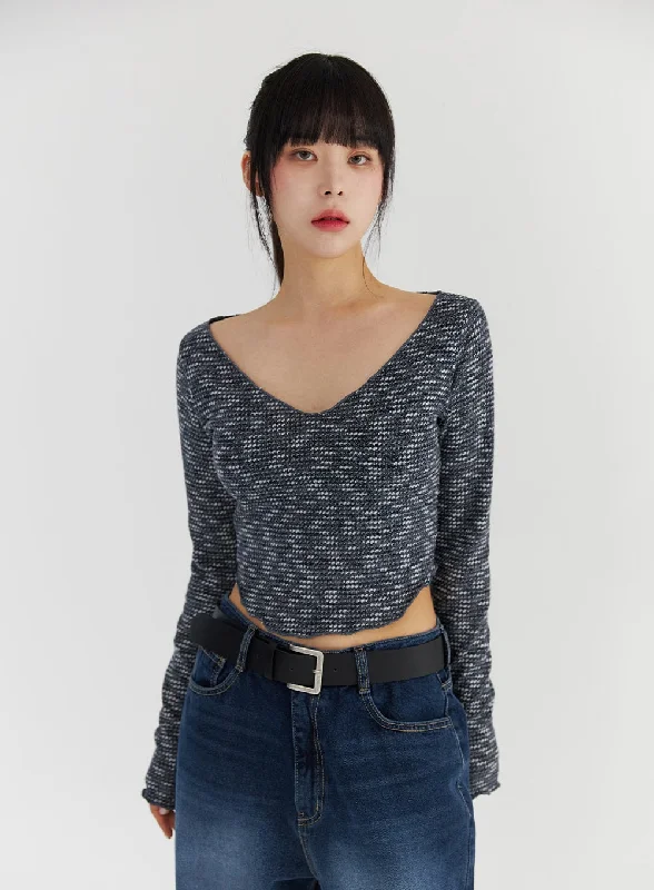 v-neck-long-sleeve-crop-top-co304