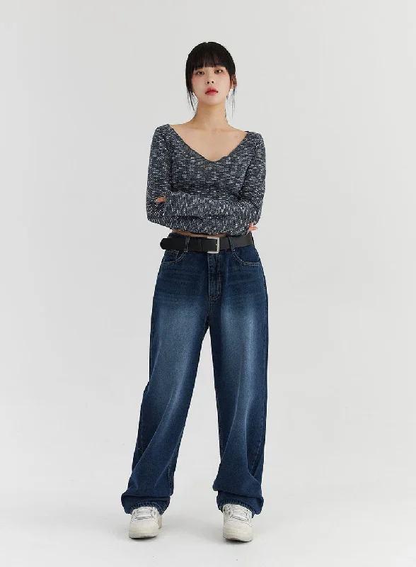 v-neck-long-sleeve-crop-top-co304