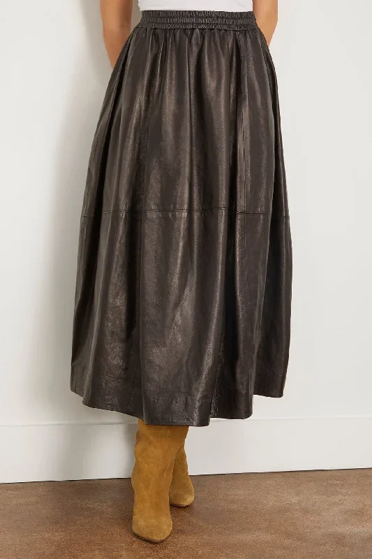 varo-leather-skirt-in-black