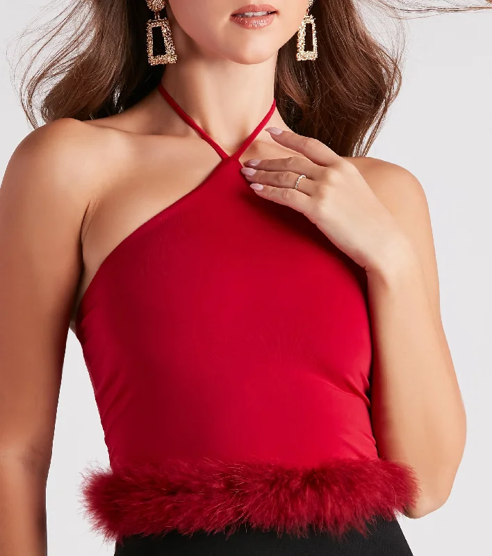 vibe-in-marabou-halter-crop-top-060014541001